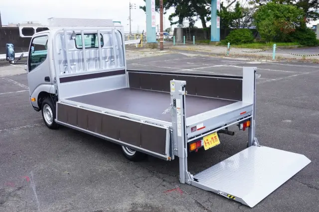 トヨタ ダイナ 3BF-TRY230(2WD)の写真19