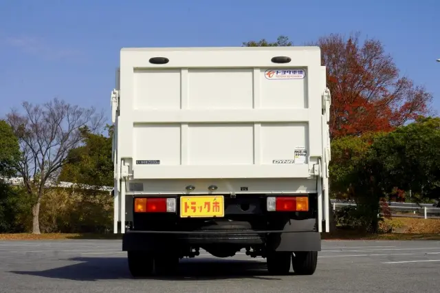 トヨタ ダイナ 2RG-XZU645(4WD)の写真11