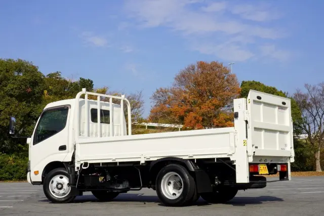 トヨタ ダイナ 2RG-XZU645(4WD)の写真12
