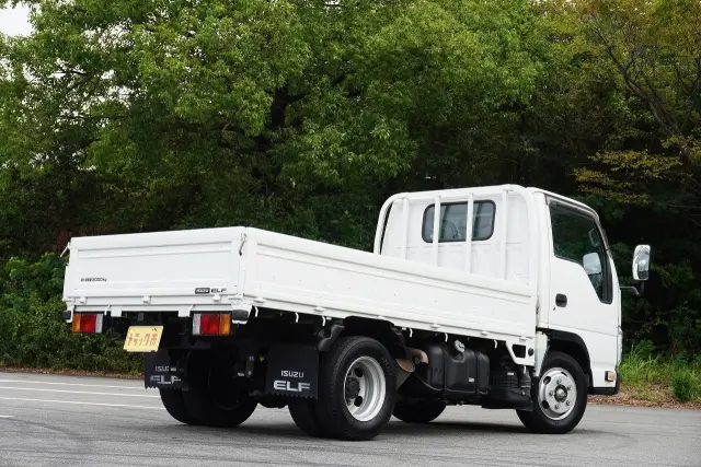 いすゞ エルフ TKG-NJR85A(2WD)の写真2
