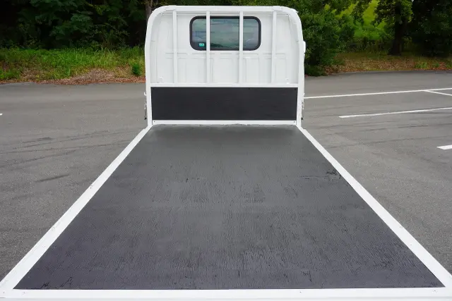 いすゞ エルフ TKG-NJR85A(2WD)の写真5