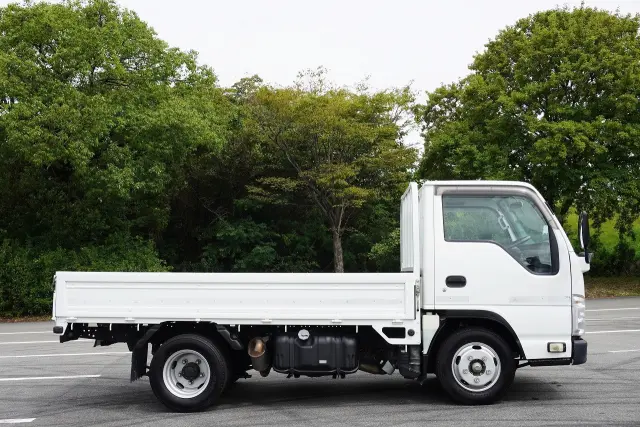 いすゞ エルフ TKG-NJR85A(2WD)の写真10
