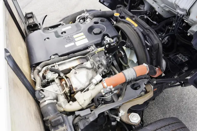 いすゞ エルフ TKG-NJR85A(2WD)の写真25