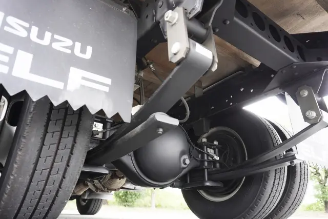 いすゞ エルフ TKG-NJR85A(2WD)の写真27