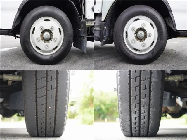 いすゞ エルフ TKG-NJR85A(2WD)の写真36