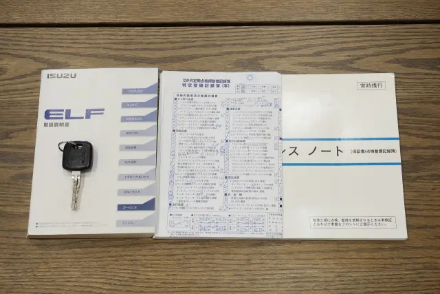 いすゞ エルフ TKG-NJR85A(2WD)の写真50