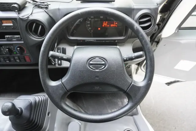 日野 デュトロ TKG-XZU710M(2WD)の写真36