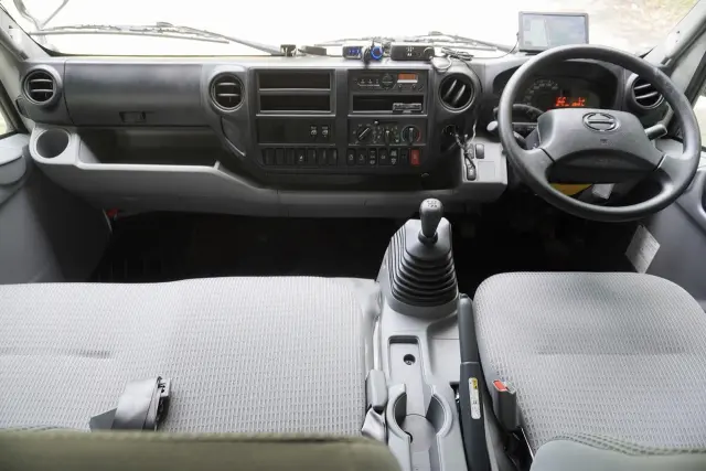 日野 デュトロ TKG-XZU710M(2WD)の写真43