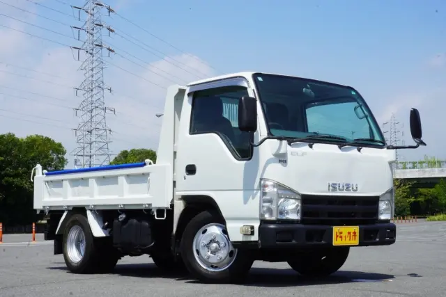 いすゞ エルフ TKG-NKR85AN(2WD)の写真8