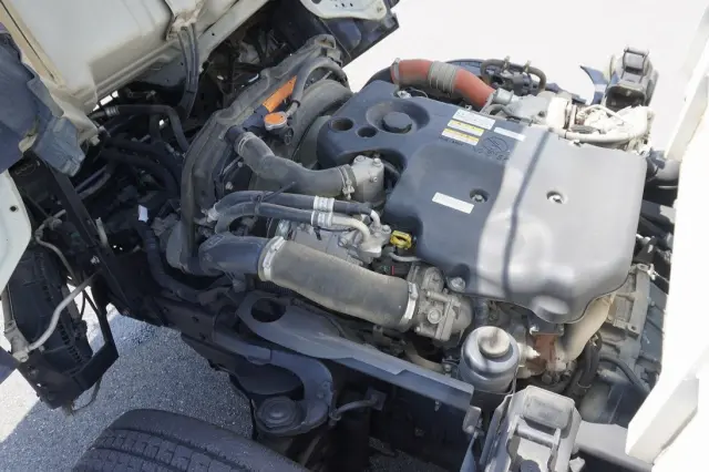 いすゞ エルフ TKG-NKR85AN(2WD)の写真21