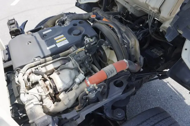 いすゞ エルフ TKG-NKR85AN(2WD)の写真22