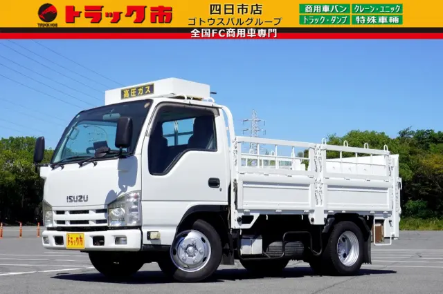 いすゞ エルフ TKG-NKR85A(2WD)の写真1