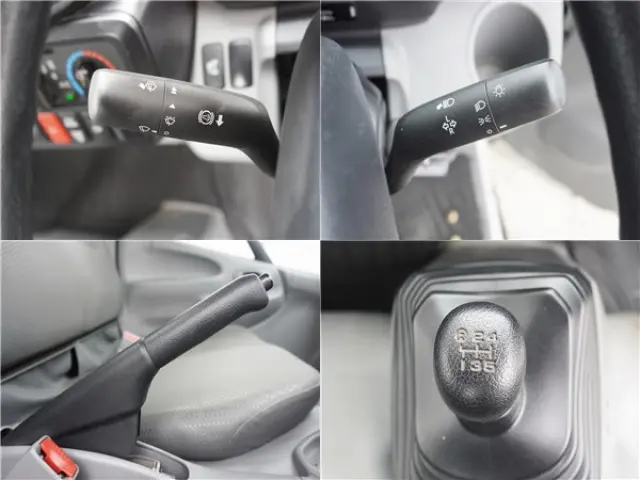 日野 デュトロ TKG-XZU605M(2WD)の写真39