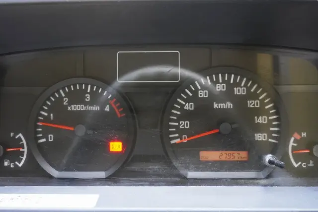 いすゞ エルフ TPG-NKR85AD(2WD)の写真4