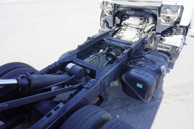いすゞ エルフ TPG-NKR85AD(2WD)の写真29