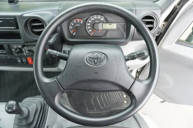 トヨタ トヨエース LDF-KDY281(4WD)の写真38