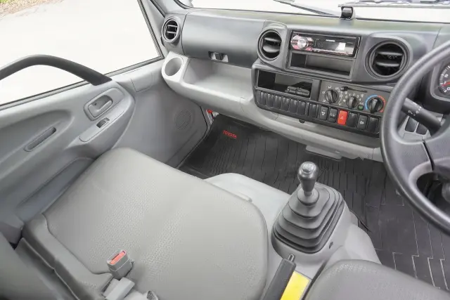 トヨタ トヨエース LDF-KDY281(4WD)の写真41