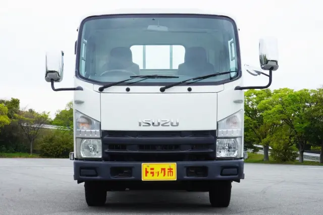 いすゞ エルフ BKG-NLR85AR(2WD)の写真7