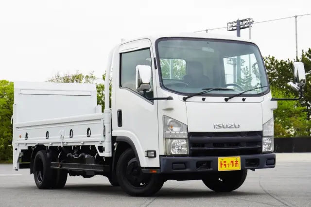 いすゞ エルフ BKG-NLR85AR(2WD)の写真8