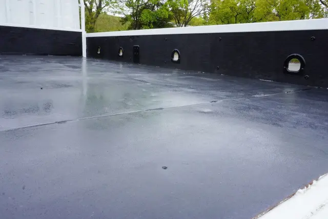 いすゞ エルフ BKG-NLR85AR(2WD)の写真22