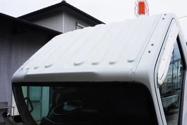 いすゞ エルフ BKG-NLR85AR(2WD)の写真24