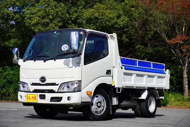 日野 デュトロ 2RG-XZU600T(2WD)の写真8