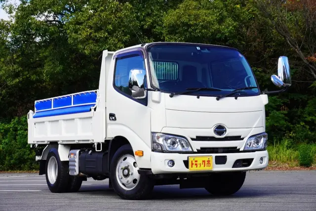 日野 デュトロ 2RG-XZU600T(2WD)の写真10