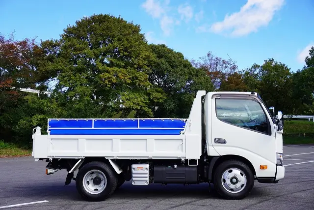 日野 デュトロ 2RG-XZU600T(2WD)の写真11