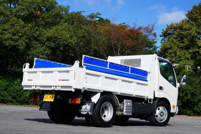 日野 デュトロ 2RG-XZU600T(2WD)の写真12