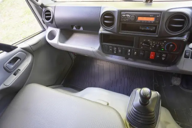 日野 デュトロ 2RG-XZU600T(2WD)の写真43