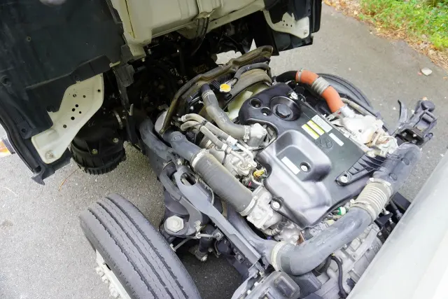 いすゞ エルフ TPG-NJR85AD(2WD)の写真26