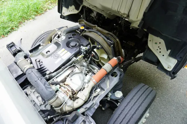 いすゞ エルフ TPG-NJR85AD(2WD)の写真27