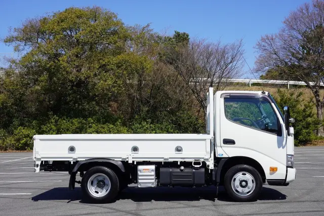日野 デュトロ 2KG-XZC605M(2WD)の写真10