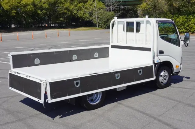 日野 デュトロ 2KG-XZC605M(2WD)の写真18