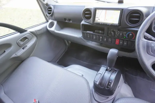 日野 デュトロ 2KG-XZC605M(2WD)の写真40