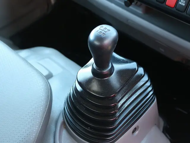 日野 デュトロ TKG-XZC610T(2WD)の写真35