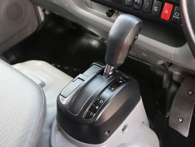 日野 デュトロ TKG-XZU600X(2WD)の写真42