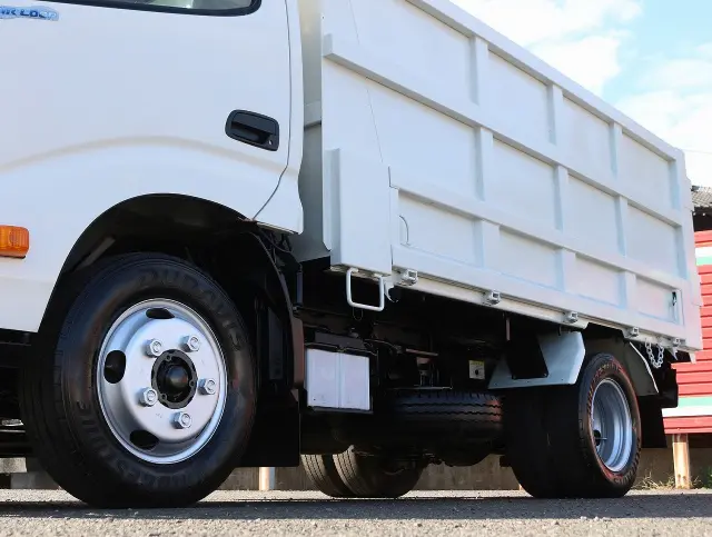 日野 デュトロ TKG-XZC610T(2WD)の写真38
