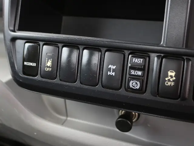 トヨタ ダイナ TKG-XZU675D(4WD)の写真42