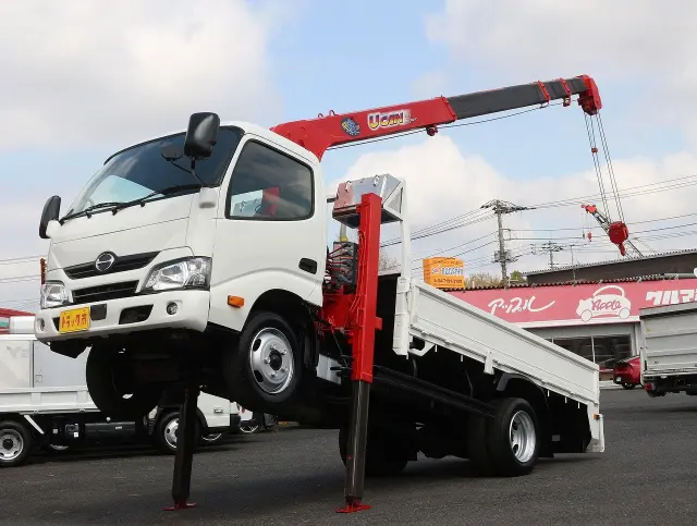 フロント|日野 デュトロ TKG-XZU655M(2WD)の写真1