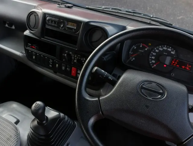 日野 デュトロ TKG-XZU655M(2WD)の写真48