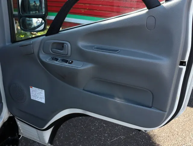 日野 デュトロ TPG-XZU605M(2WD)の写真38