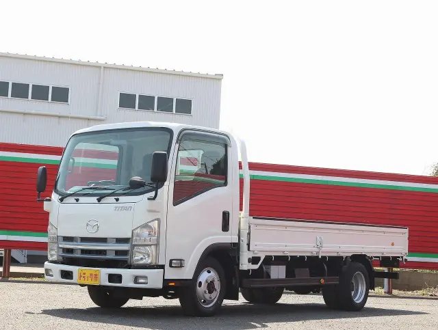マツダ タイタン BKG-LLS85AR(4WD)の写真1
