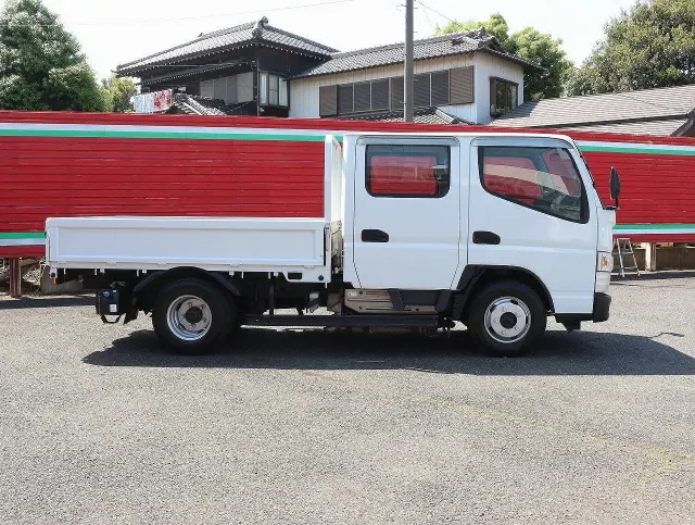 三菱 キャンター TPG-FGA20(4WD)の写真4