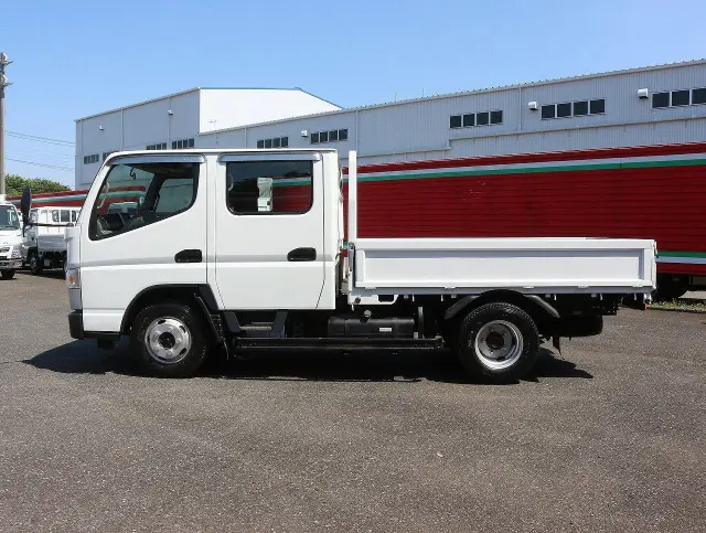 三菱 キャンター TPG-FGA20(4WD)の写真8