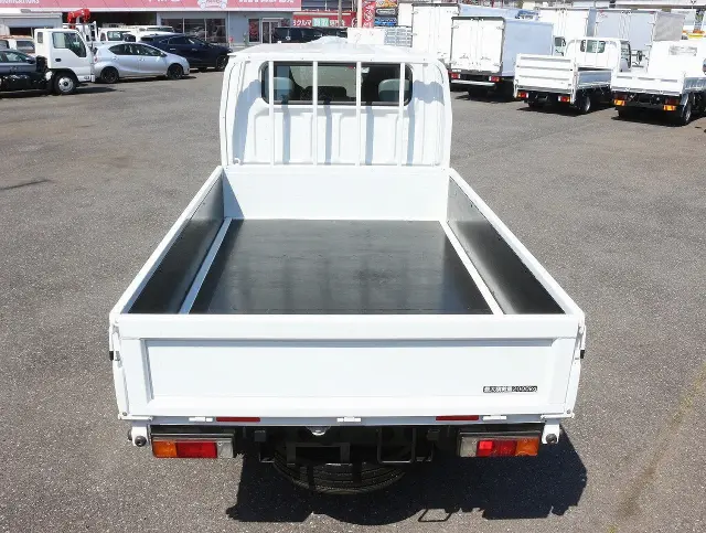 三菱 キャンター TPG-FGA20(4WD)の写真10