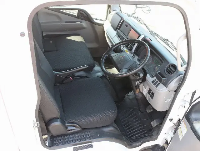 三菱 キャンター TPG-FGA20(4WD)の写真24