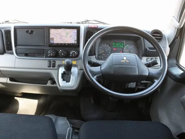 三菱 キャンター TPG-FGA20(4WD)の写真25