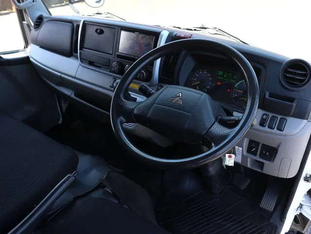 三菱 キャンター TPG-FGA20(4WD)の写真25