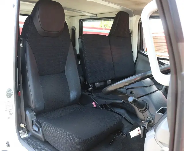 三菱 キャンター TPG-FGA20(4WD)の写真27
